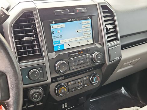 Used 2017 Ford F150 XLT w/ Equipment Group 301A Mid RWD image 18