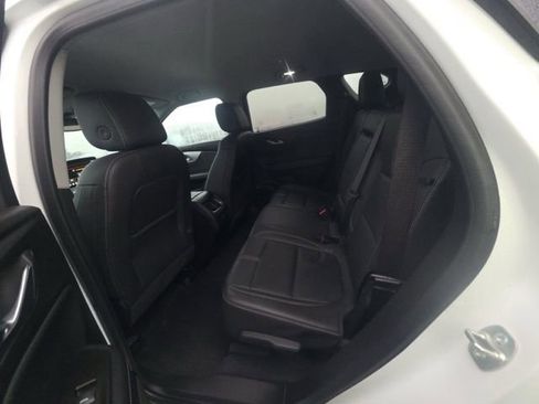 Used 2024 Chevrolet Blazer LT image 15