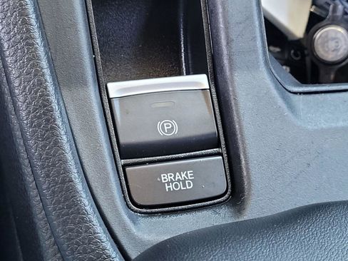 Used 2023 Honda Accord EX image 17