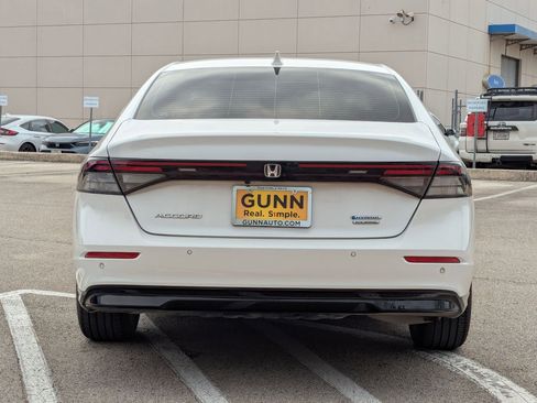 Certified 2025 Honda Accord Touring image 4