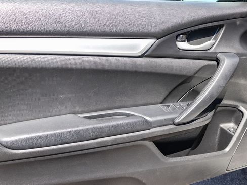 Used 2019 Honda Civic Sport image 19