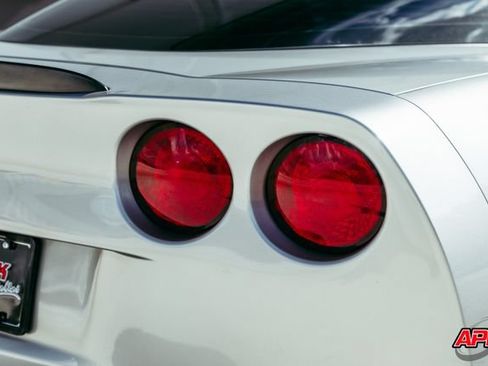 Used 2006 Chevrolet Corvette Z06 w/ Preferred Equipment Group RWD image 55