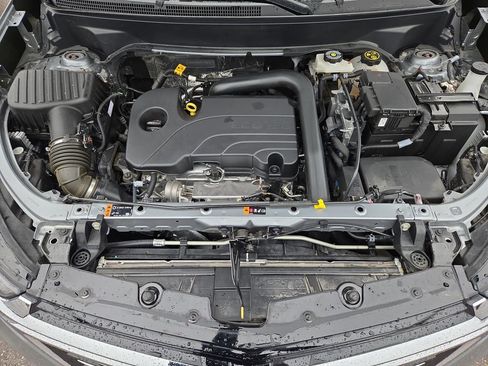 Used 2023 Chevrolet Equinox Premier image 30