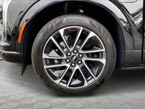 New 2026 Cadillac Optiq Sport 1 image 13