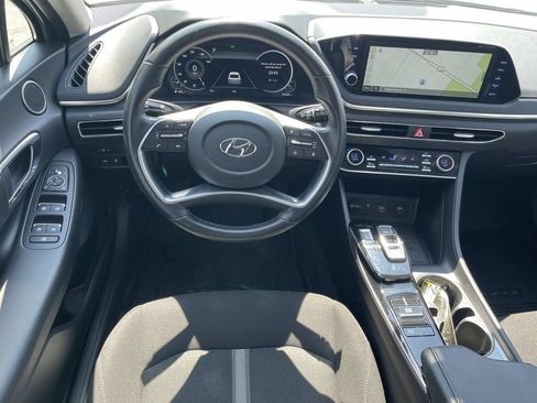 Used 2023 Hyundai Sonata SEL w/ Convenience Package FWD image 16