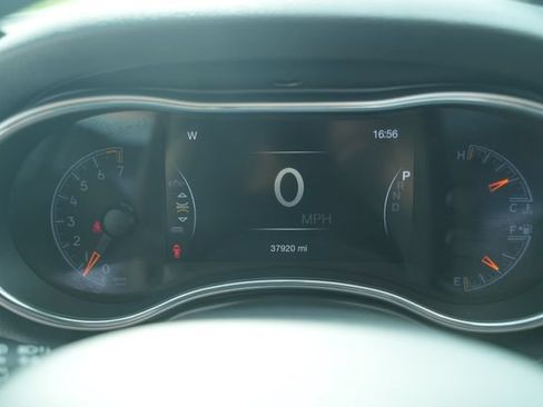 Used 2020 Jeep Grand Cherokee Limited RWD image 32