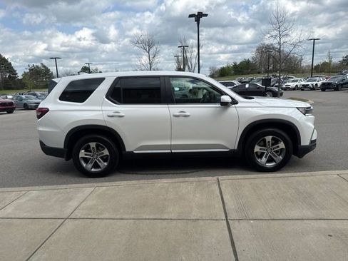 Certified 2024 Honda Pilot EX-L image 5