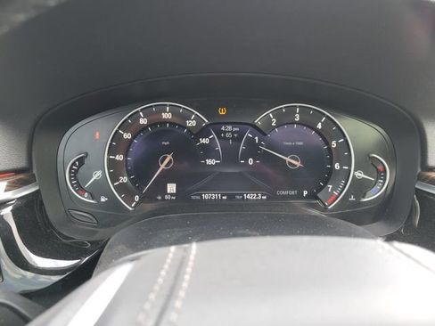 Used 2018 BMW 530i xDrive AWD/4WD image 9