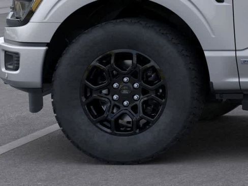 New 2025 Ford F150 XLT w/ Equipment Group 302A MID image 19