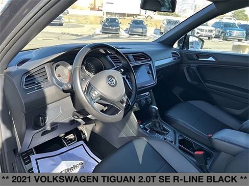 Used 2021 Volkswagen Tiguan SE R-Line image 19