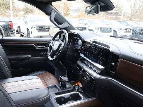 Certified 2023 Chevrolet Silverado 1500 High Country image 46