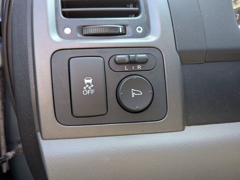 Used 2011 Honda CR-V EX image 12