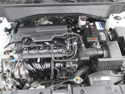 Used 2025 Hyundai Kona SEL FWD image 23