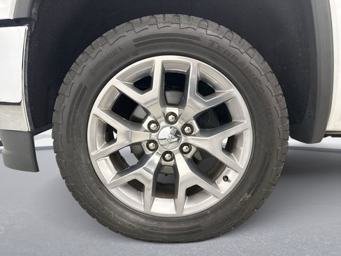 Used 2018 GMC Sierra 1500 SLT AWD/4WD image 24