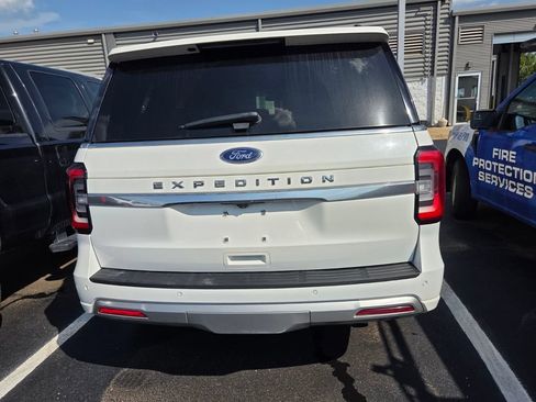 Used 2024 Ford Expedition Platinum AWD/4WD image 11