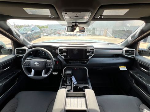 New 2026 Toyota Tundra SR5 AWD/4WD image 9