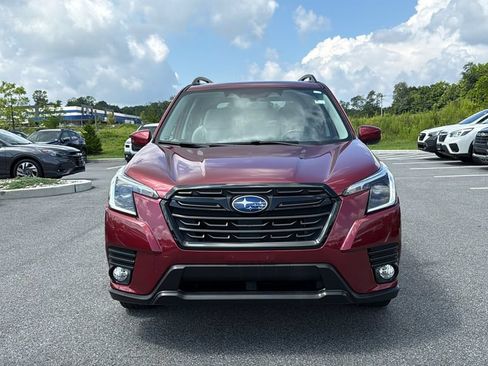 Certified 2023 Subaru Forester Premium AWD/4WD image 2