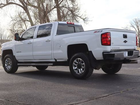 Used 2017 Chevrolet Silverado 2500 LT w/ LT Convenience Package image 7