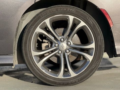 Used 2022 Dodge Charger R/T image 3