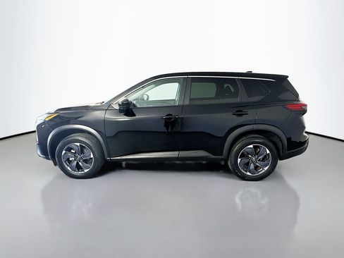 Used 2025 Nissan Rogue SV FWD image 4