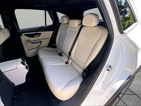 Certified 2026 Mercedes-Benz GLC 300 4MATIC image 25