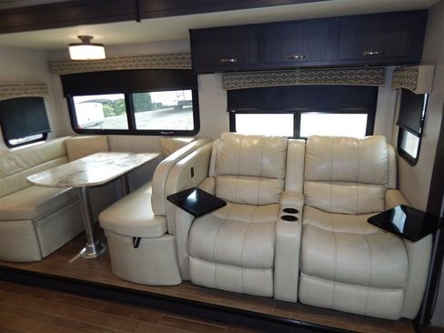 Used 2018 Ford E-450 and Econoline 450 Super Duty w/ Motorhome Prep Package RWD image 35