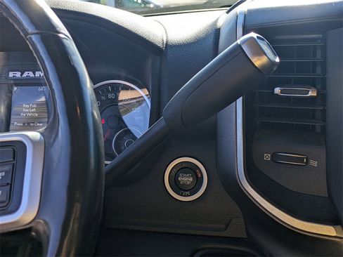 Used 2019 RAM 2500 Big Horn image 25