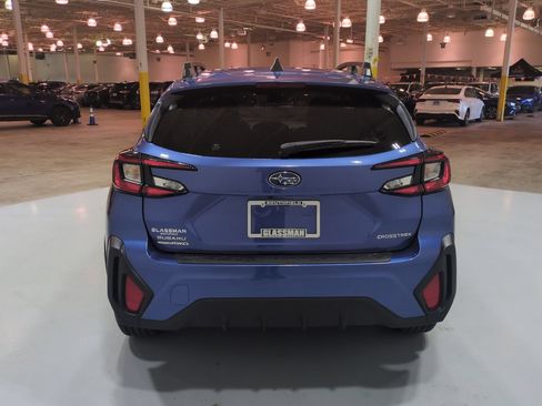 Certified 2025 Subaru Crosstrek 2.5i Premium AWD/4WD image 4