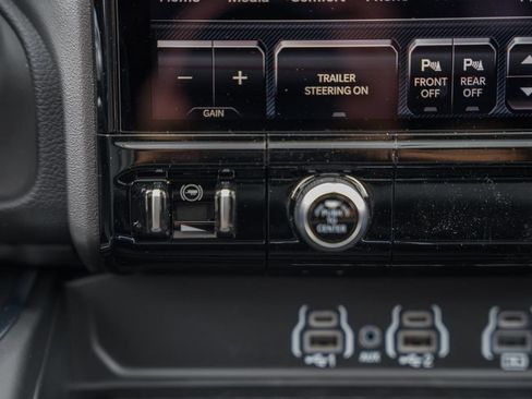New 2026 RAM 1500 Laramie AWD/4WD image 27