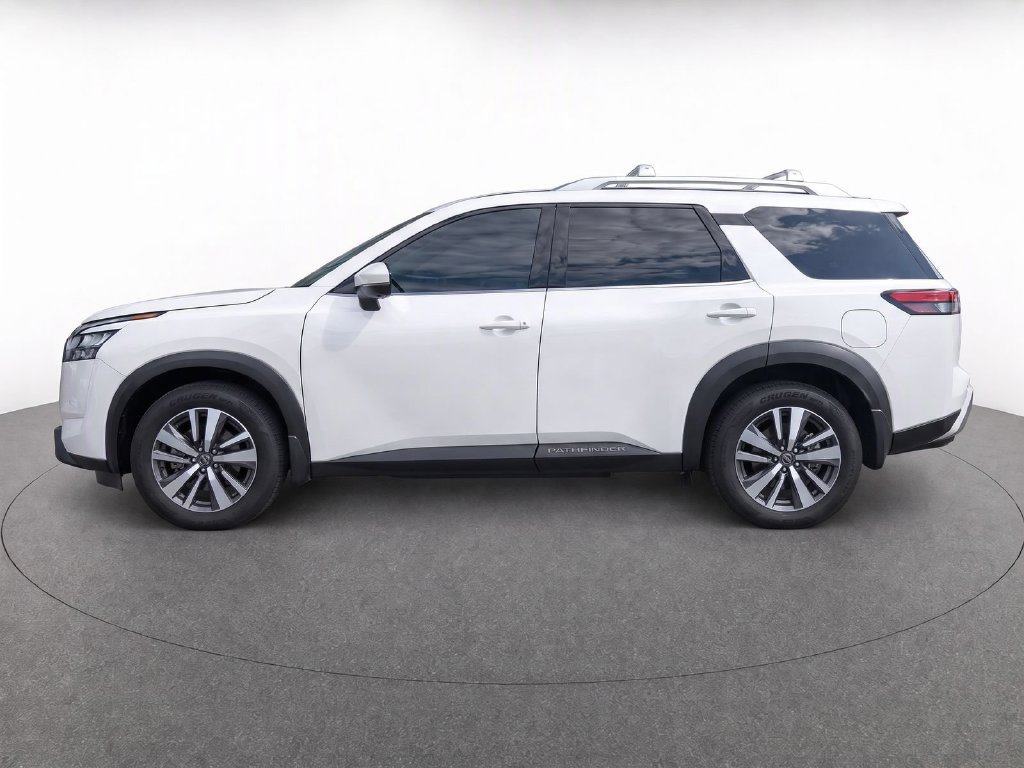 Used 2024 Nissan Pathfinder SL AWD/4WD image 8