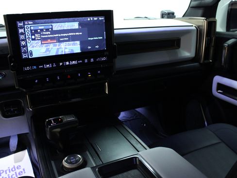 Used 2024 GMC Hummer EV 3X w/ Extreme Off-Road Package AWD/4WD image 19