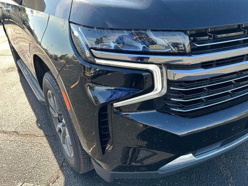 Used 2021 Chevrolet Tahoe LT w/ LT Signature Package AWD/4WD image 3