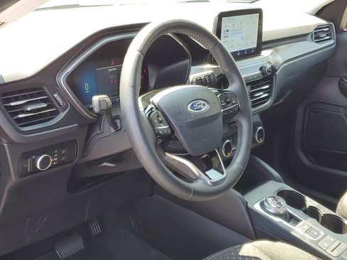Used 2023 Ford Escape Active AWD/4WD image 11