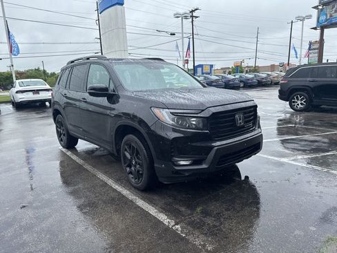 Used 2024 Honda Passport Black Edition image 13
