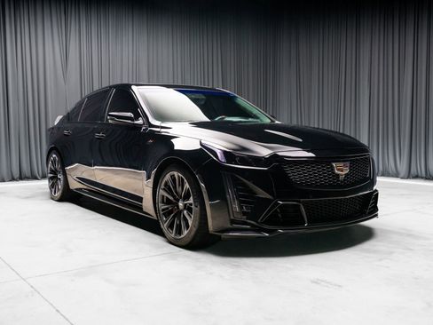 Used 2024 Cadillac CT5 V Blackwing w/ Parking Package RWD image 16