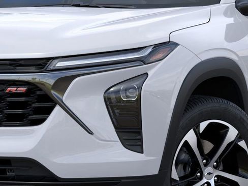 New 2026 Chevrolet Trax RS FWD image 10