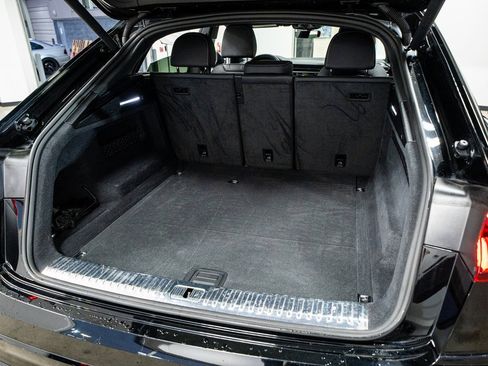 Used 2020 Audi Q8 Premium w/ Black Optic Package image 61