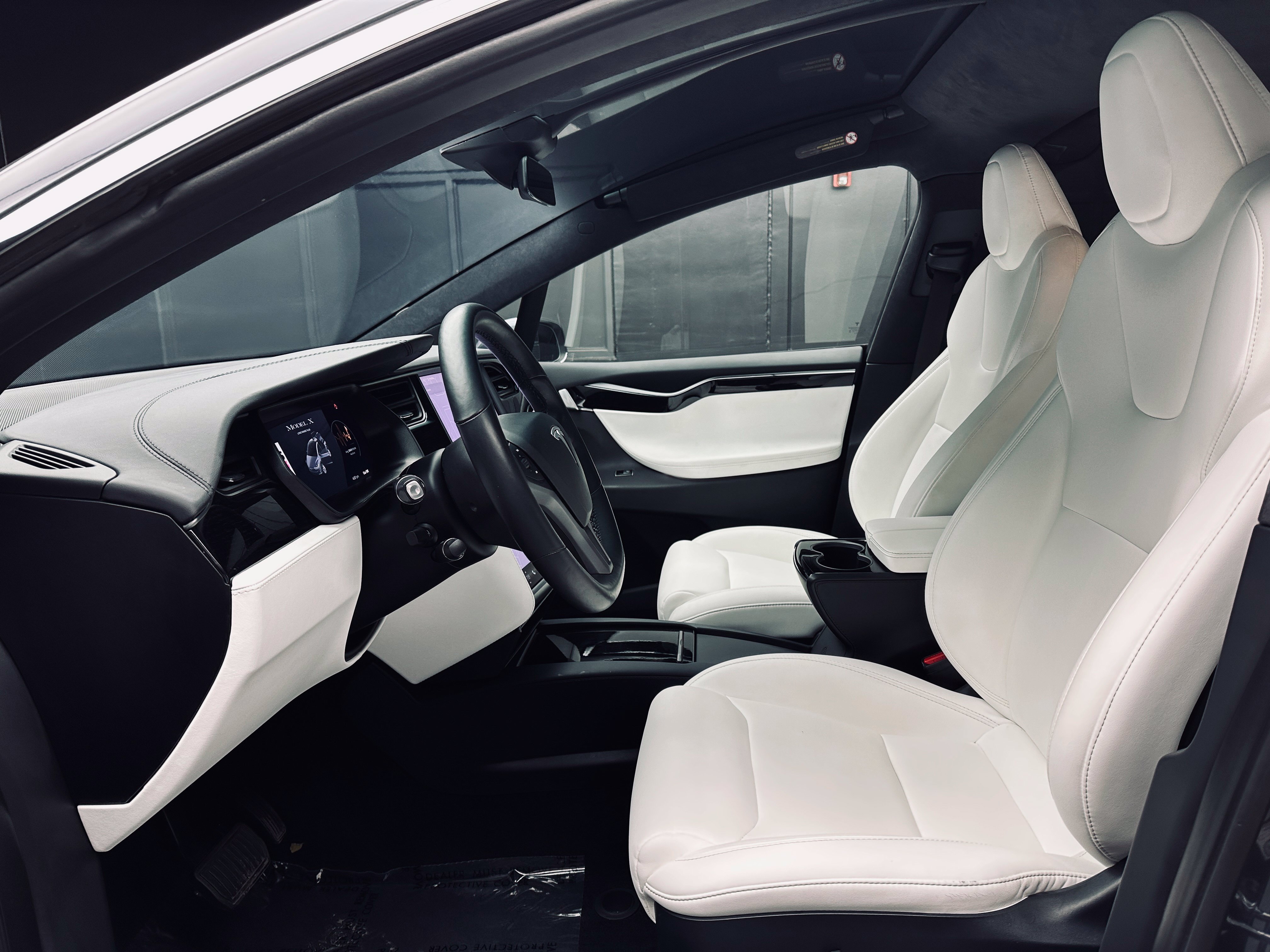Used 2020 Tesla Model X Long Range AWD/4WD image 17
