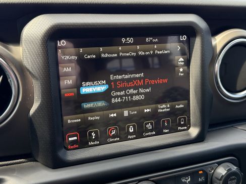 Used 2019 Jeep Wrangler Unlimited Rubicon w/ Dual Top Group AWD/4WD image 29