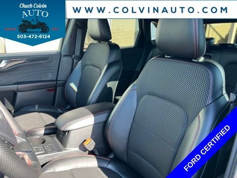 Certified 2025 Ford Escape ST-Line Select AWD/4WD image 16
