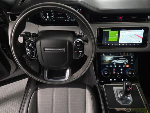 Used 2020 Land Rover Range Rover Evoque R-Dynamic SE AWD/4WD image 13