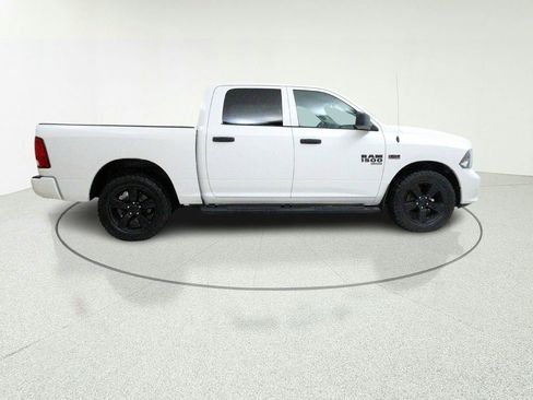 Used 2019 RAM 1500 Express w/ Wheel & Sound Group AWD/4WD image 9