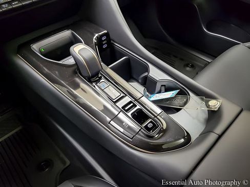 New 2026 Toyota Crown Platinum image 21