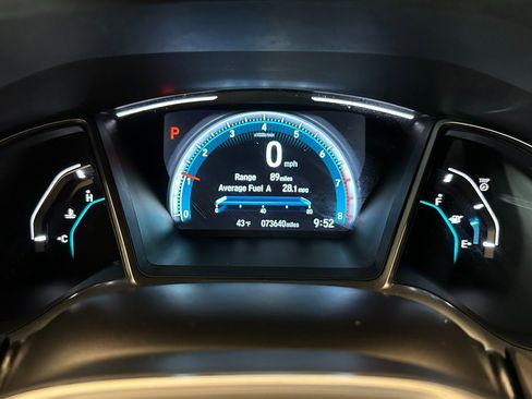 Used 2017 Honda Civic EX image 9