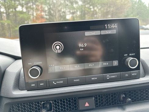 Used 2024 Honda CR-V Sport image 12