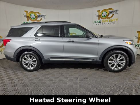 Used 2023 Ford Explorer XLT w/ Equipment Group 202A AWD/4WD image 9