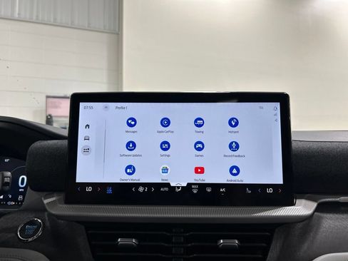 New 2026 Ford Explorer Platinum w/ LUX Leather Package AWD/4WD image 23