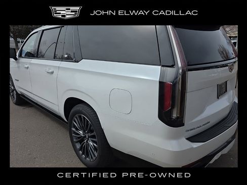 Certified 2024 Cadillac Escalade ESV V image 4
