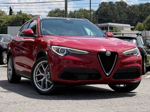 Used 2018 Alfa Romeo Stelvio Ti AWD/4WD image 7