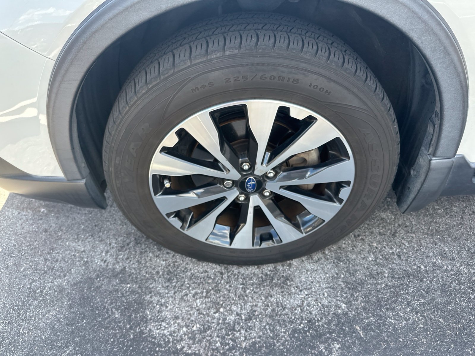 Used 2016 Subaru Outback 3.6R Limited AWD/4WD image 7